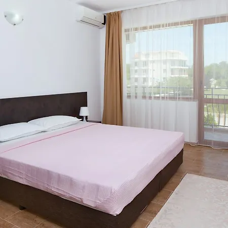 Complex Moskoyani Aparthotel 2*